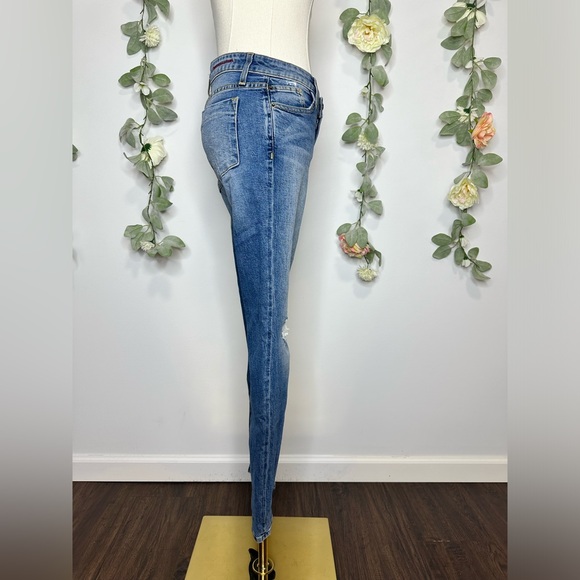 Alice and Olivia Ripped Skinny Jeans - Picture 5 of 6